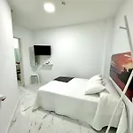 Lejlighedshotel Retreat: Ocean View & Modern Comfort Alcalá la Real