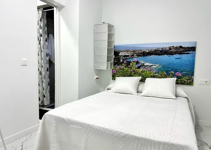 Retreat: Ocean View & Modern Comfort 아파트호텔 3*