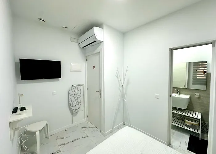 Retreat: Ocean View & Modern Comfort 아파트호텔 3*