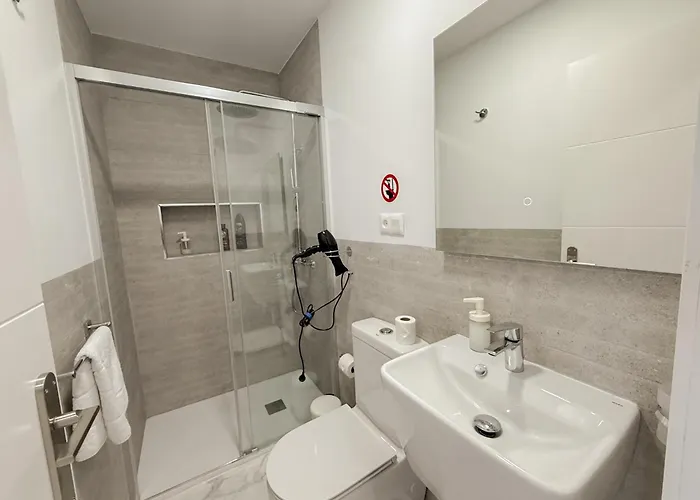 아파트호텔 Retreat: Ocean View & Modern Comfort Alcalá