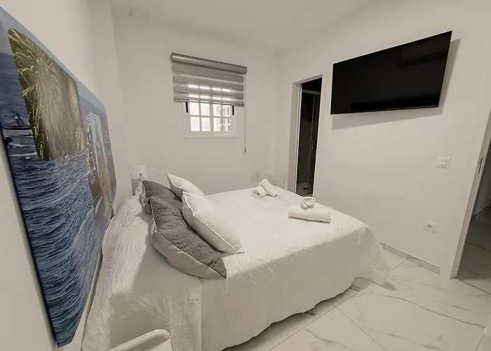 아파트호텔 Retreat: Ocean View & Modern Comfort 3*