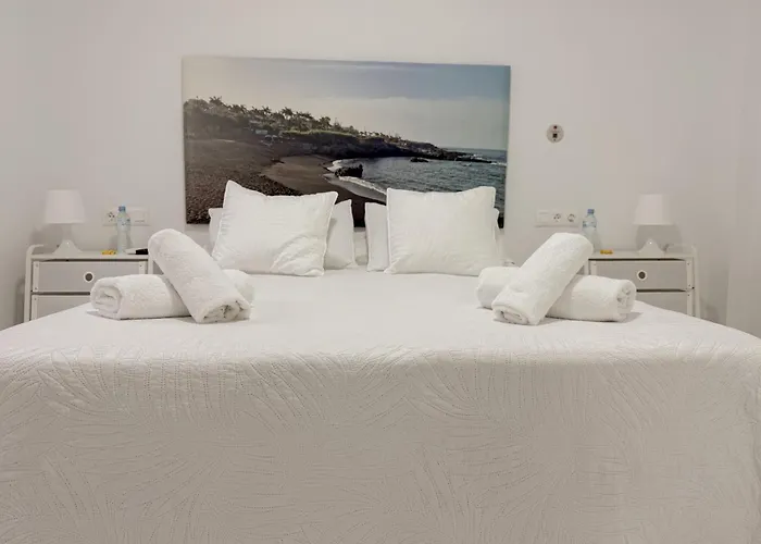 Retreat: Ocean View & Modern Comfort Alcalá